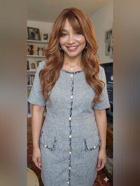 Textured Gray Tweed Short-Sleeve Shift Dress with Pearl Buttons